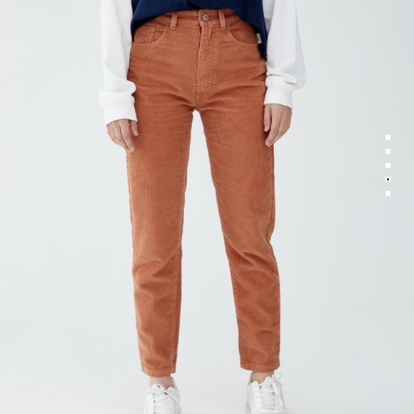 Burnt Orange Corduroy Mom Jeans - Pull & Bear Denim Collection - Picture 3 of 6